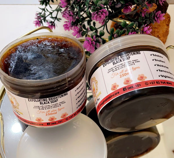 Exfoliating Brightening Black Soap